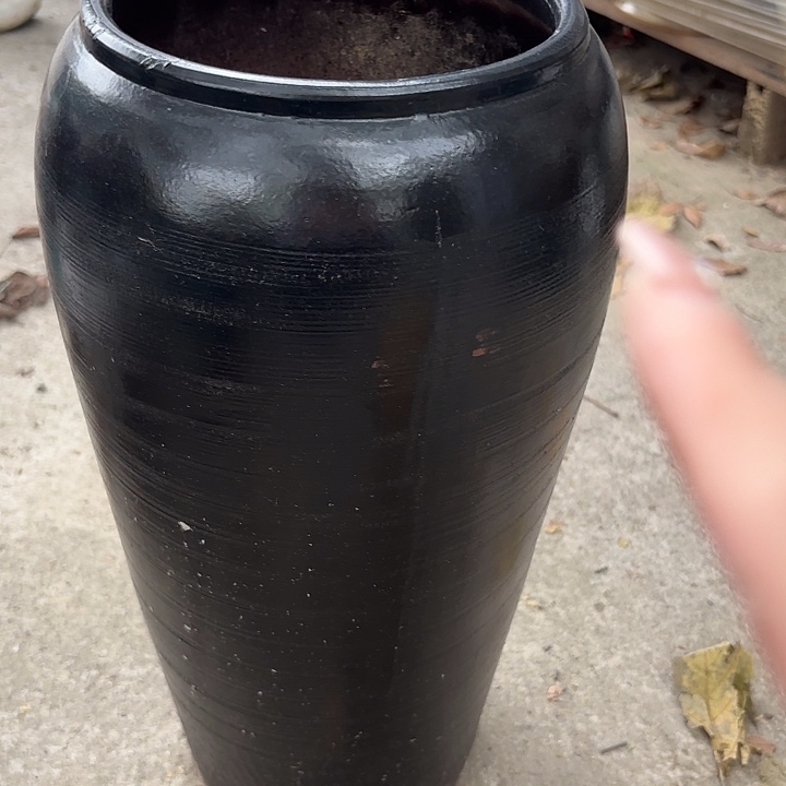 高度44厘米口17厘米