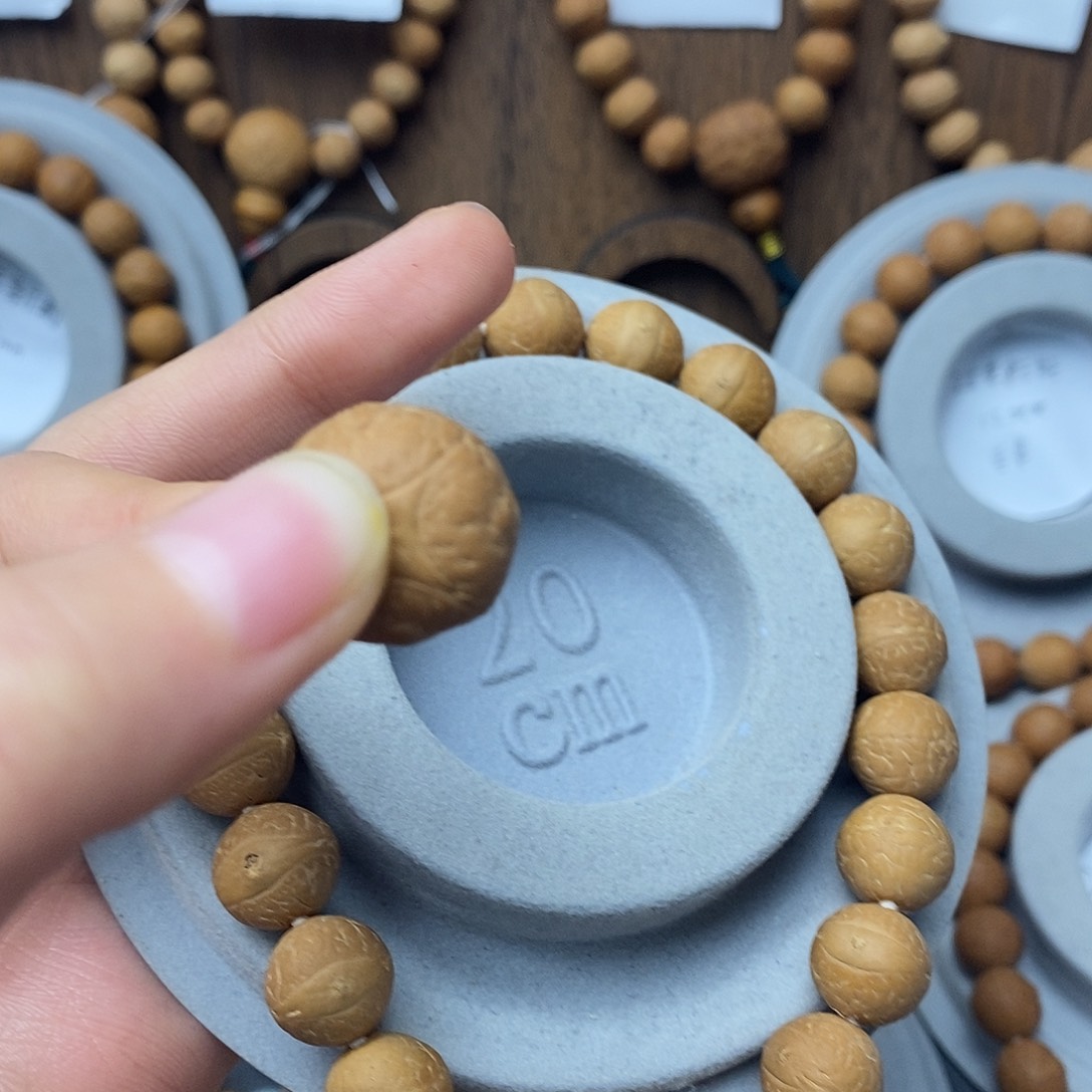 简***福手串凤眼菩提保尼泊尔➕麒麟