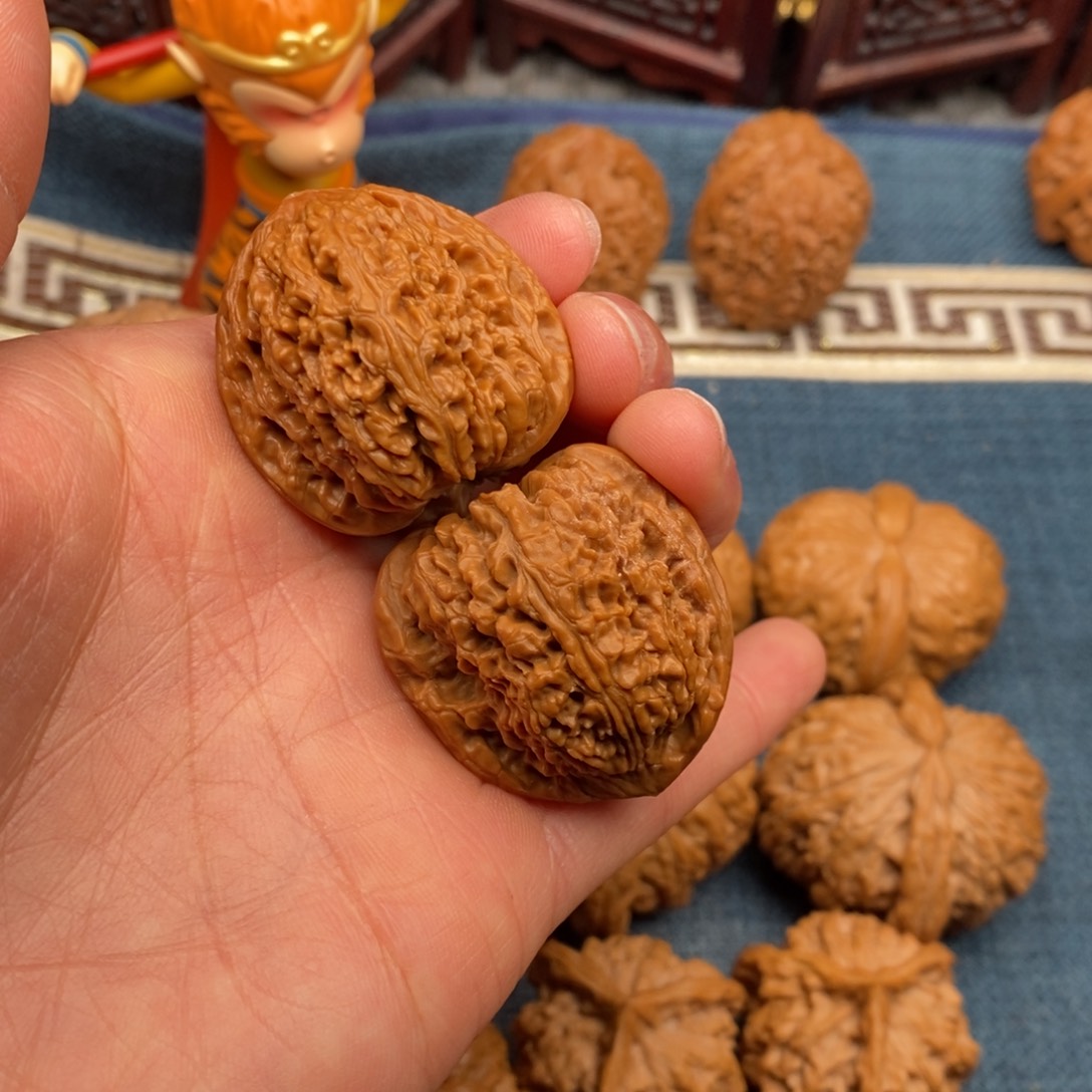 文玩核桃把件34高炮南疆