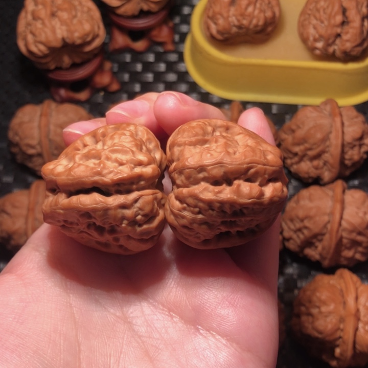 文玩核桃把件36四开蛙王