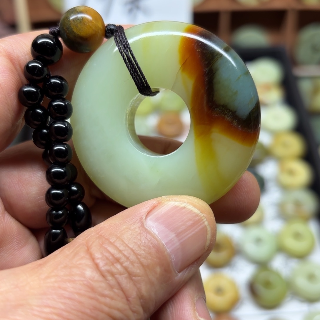 岫玉岫玉平安扣未镶嵌