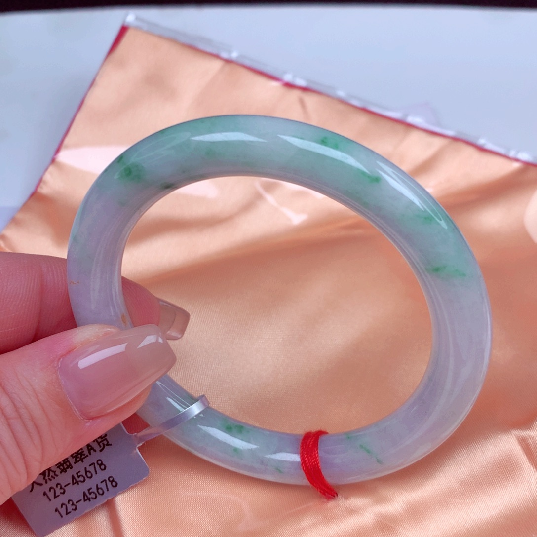 翡翠未镶嵌手镯手镯