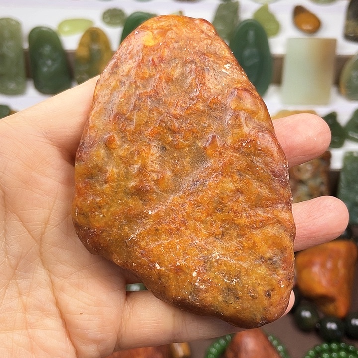 岫岩河磨玉（透闪石质玉）颈饰未镶嵌