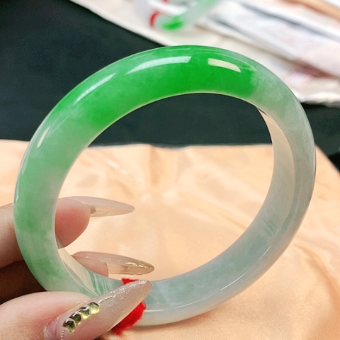 未镶嵌手镯翡翠1322