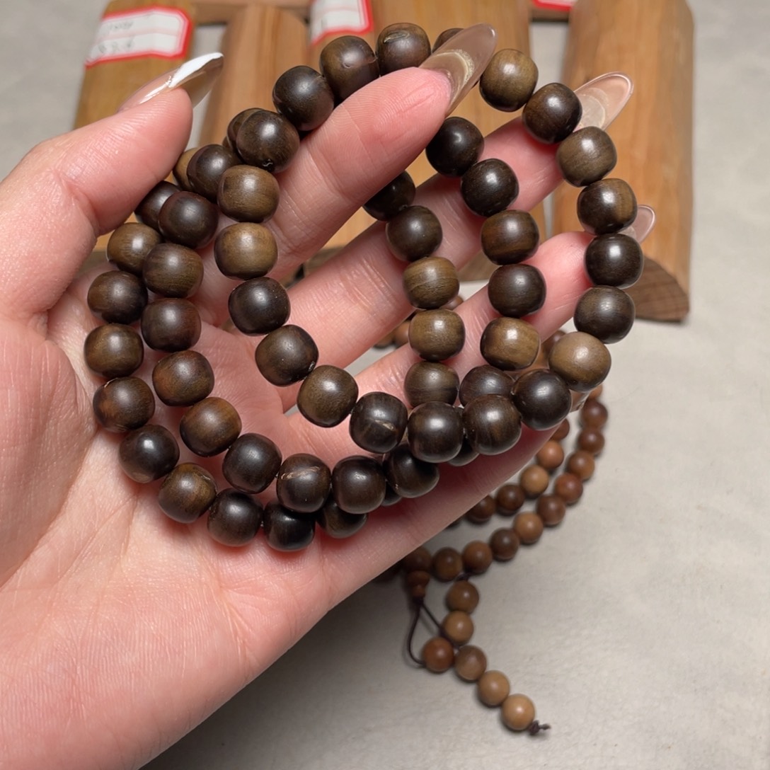 檀香木手串/手链与****”老山檀0.9.1.0瑕疵不退不换