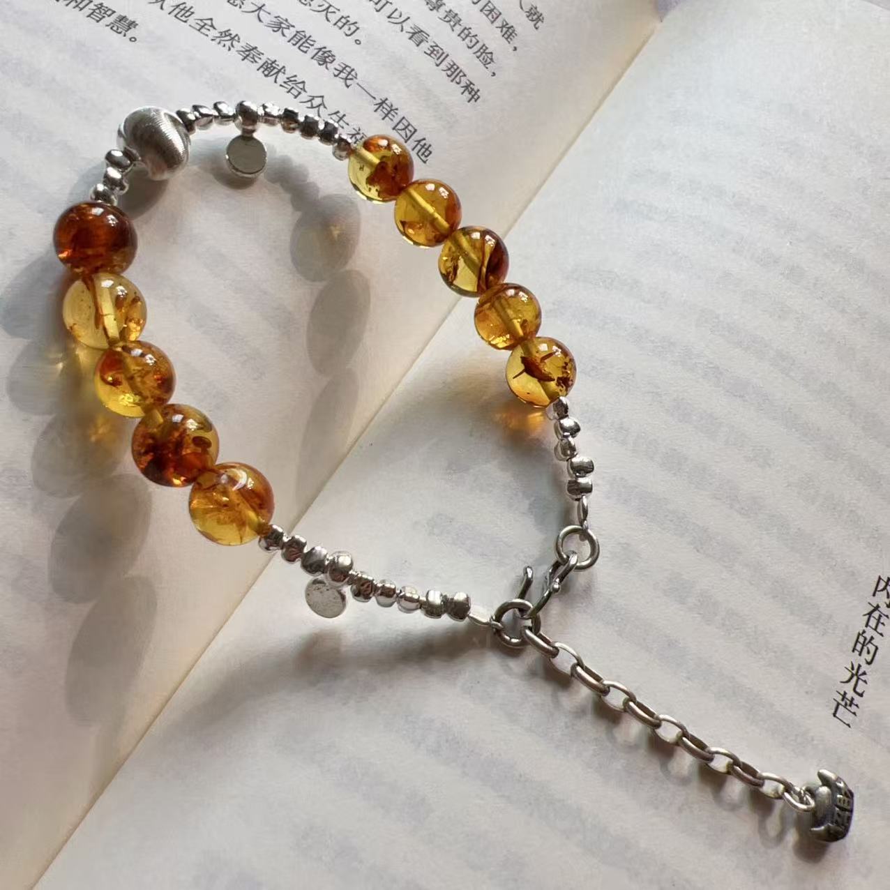 925银手链 云与白手作 银手链（金色彼岸花）989