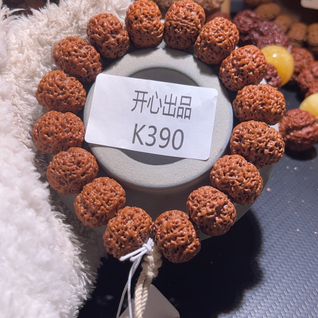 金刚菩提手串纽扣蜂王20.5