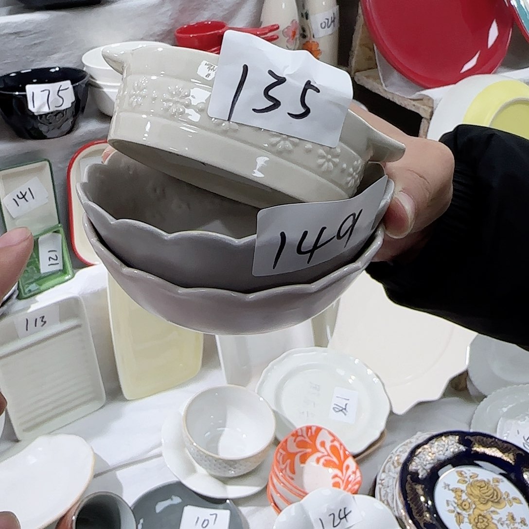 瓷片3个3。   3。3。       