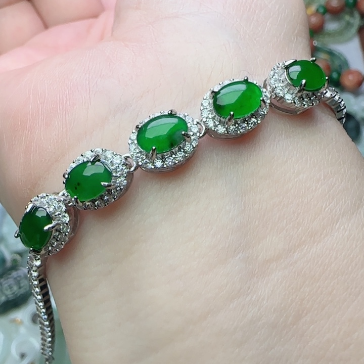 翡翠未镶嵌颈饰天然A货48