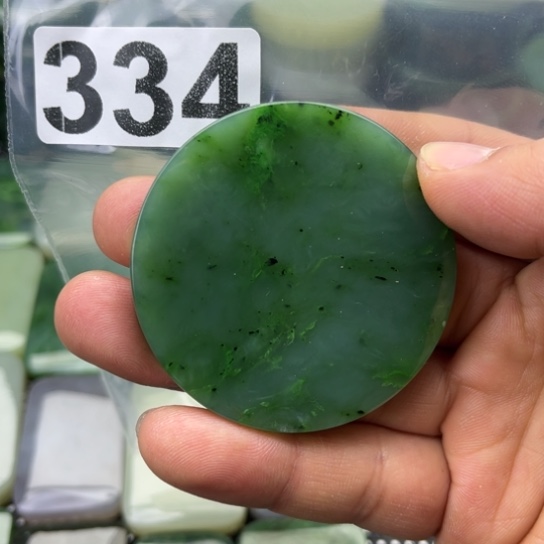 和田玉未镶嵌珠宝半成品