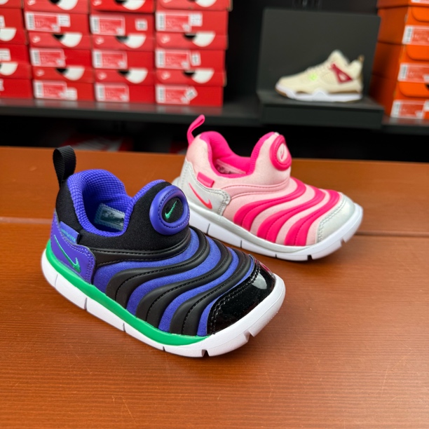 Nike dynamo耐克正品儿童小童一脚蹬软底毛毛虫童鞋运动鞋 ci1188