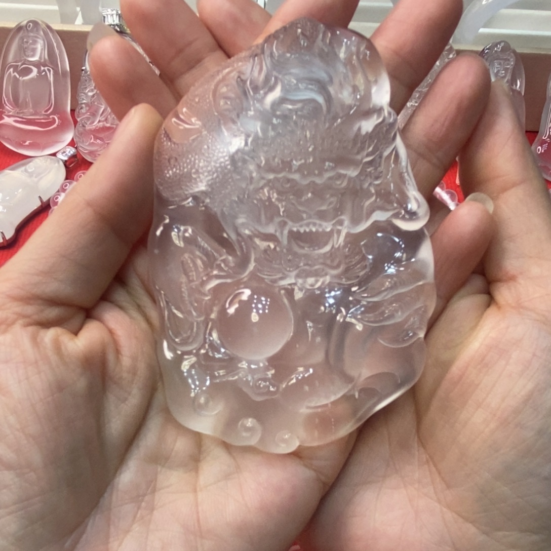 呆***呆石英质玉未镶嵌吊坠
