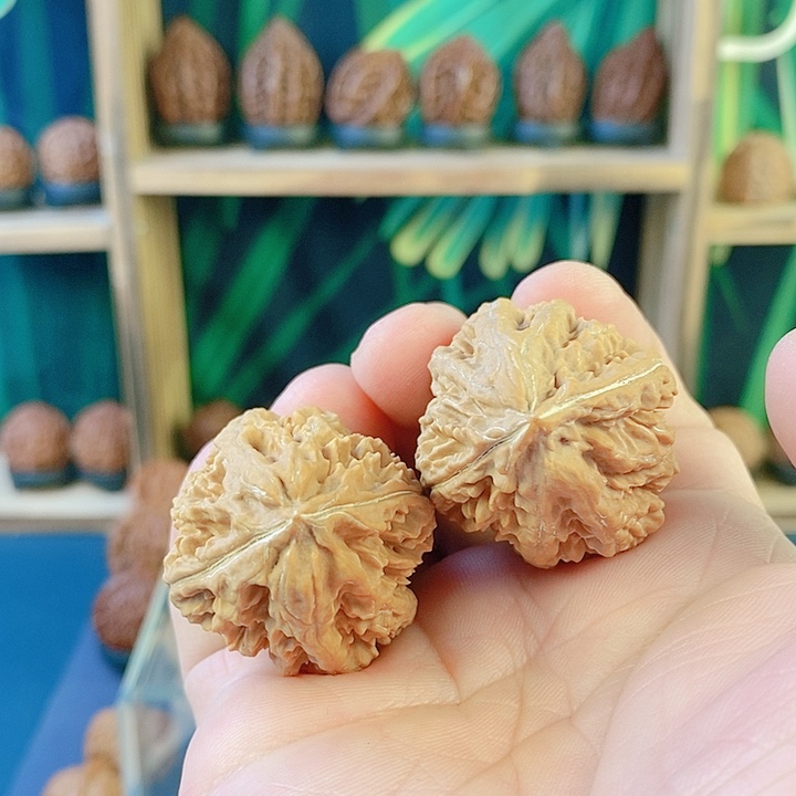 吊坠文玩核桃鱼骨纹49高