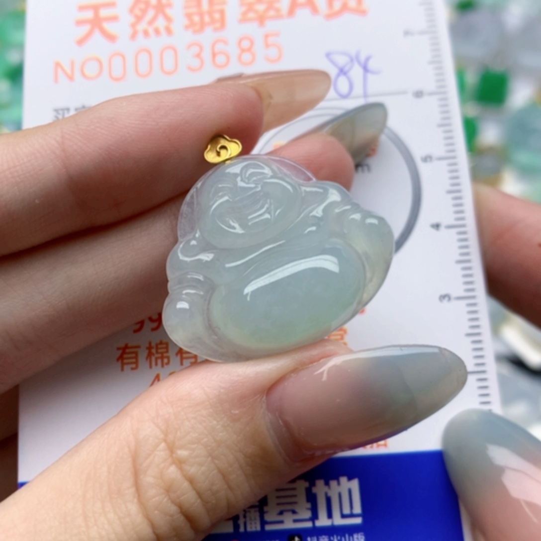 翡翠18K金镶嵌颈饰佛公