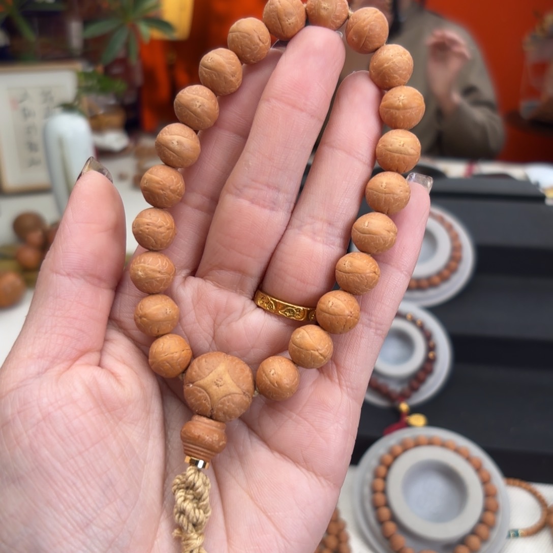 凤眼菩提吊坠白****）11毫米铁籽单圈