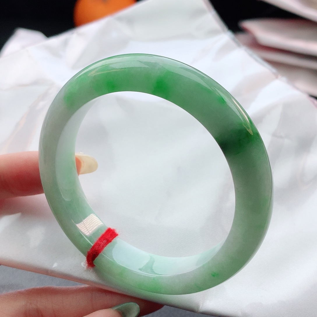 翡翠手镯未镶嵌56圈口881232