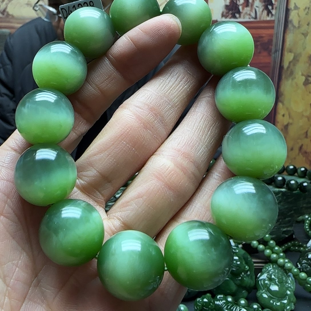 和田玉手串未镶嵌