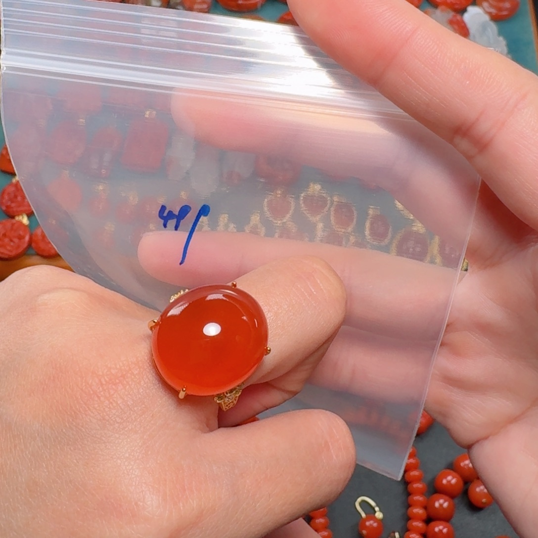 南红玛瑙南红玛瑙保山冰红银S925镶嵌