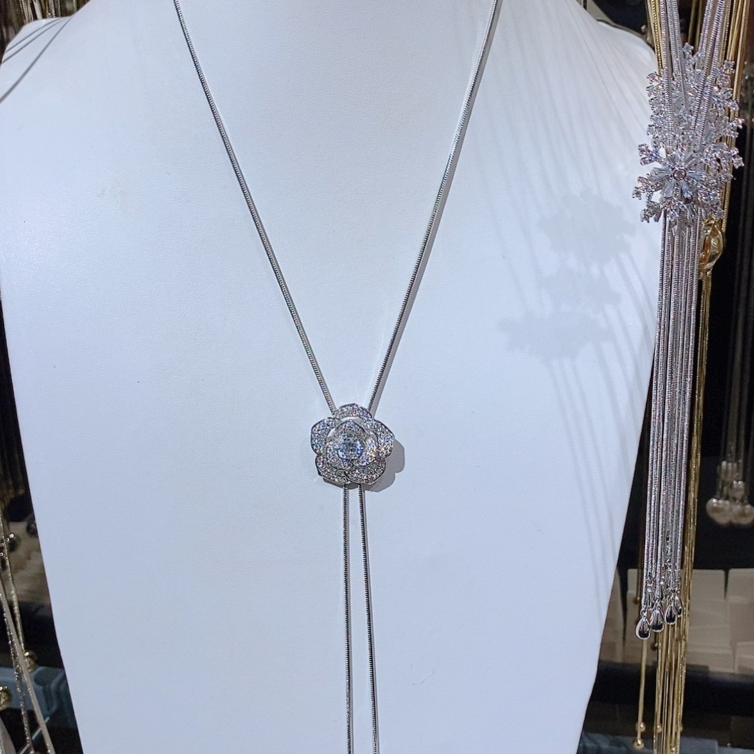 锆石合金合金银色