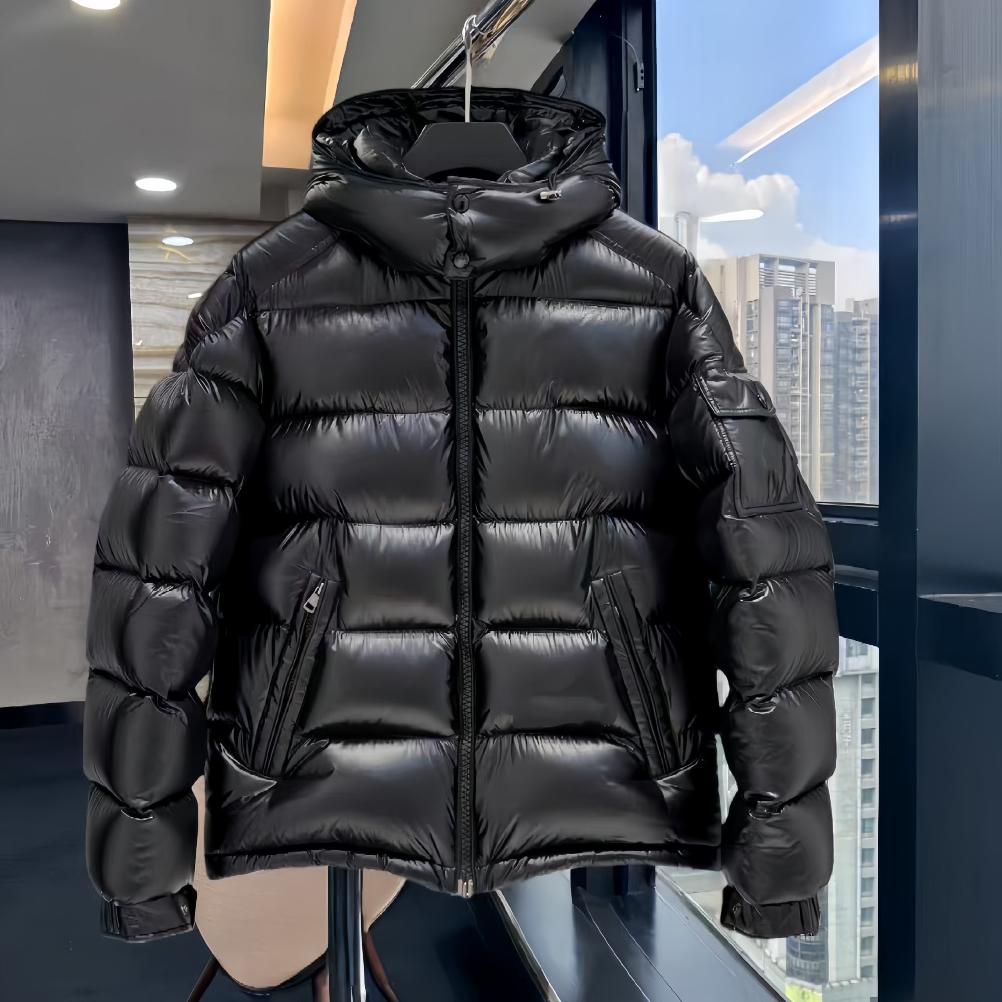 【七月】2025新款MA亚  保暖男女同款 可脱帽黑色立领鹅绒服