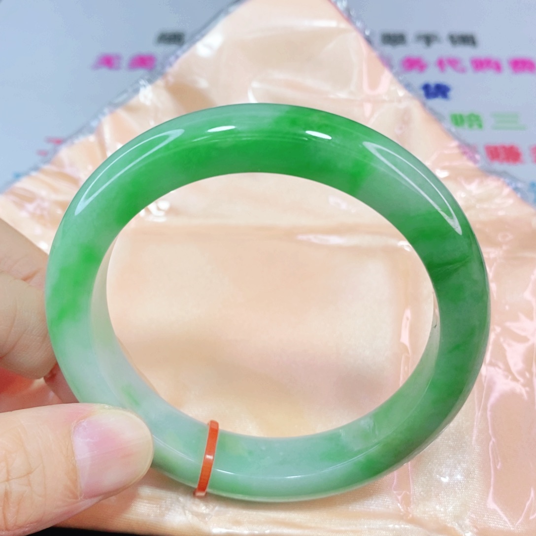 未镶嵌手镯翡翠57.2圈口正圈