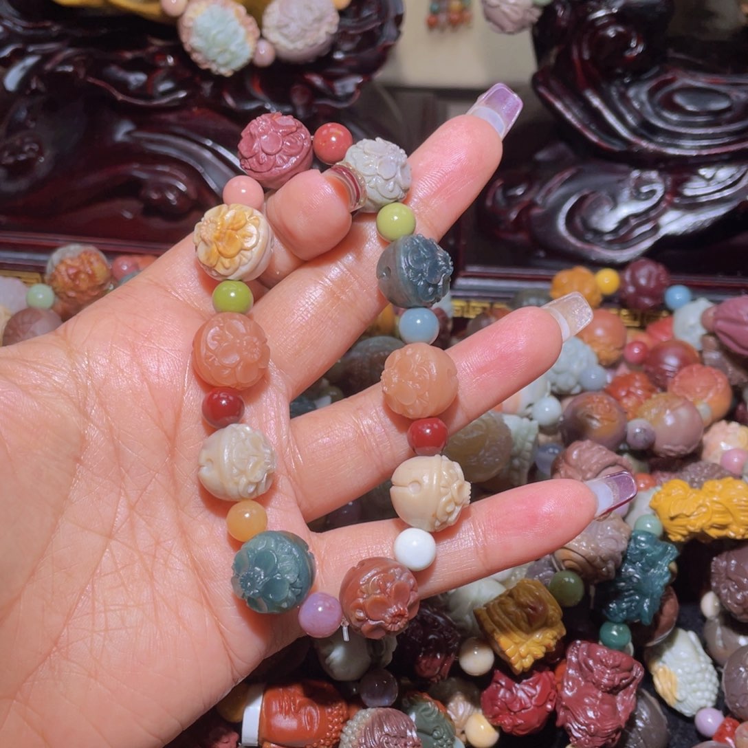 石英质玉手链未镶嵌