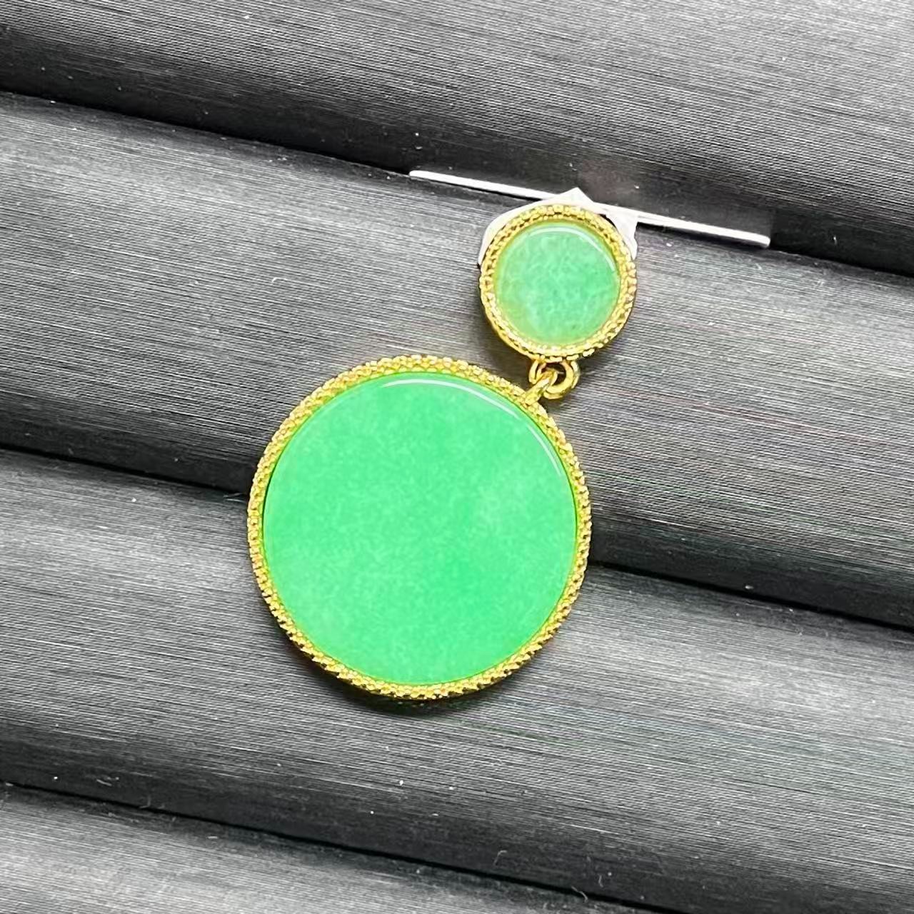 手链 绿翠色圆面吊坠饰品