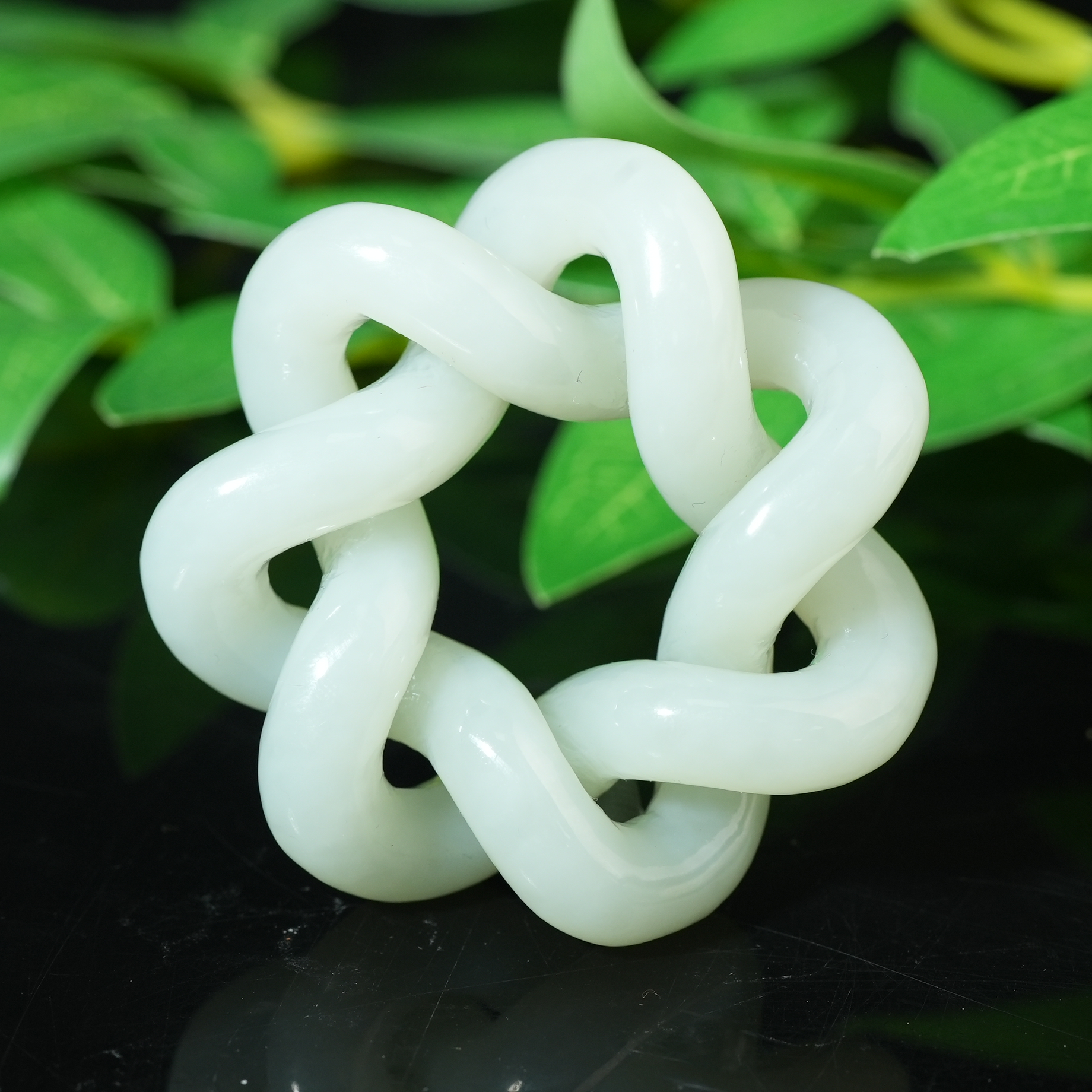 二十世纪和田玉绞丝海棠环【华豫之门】LLFF2501152019