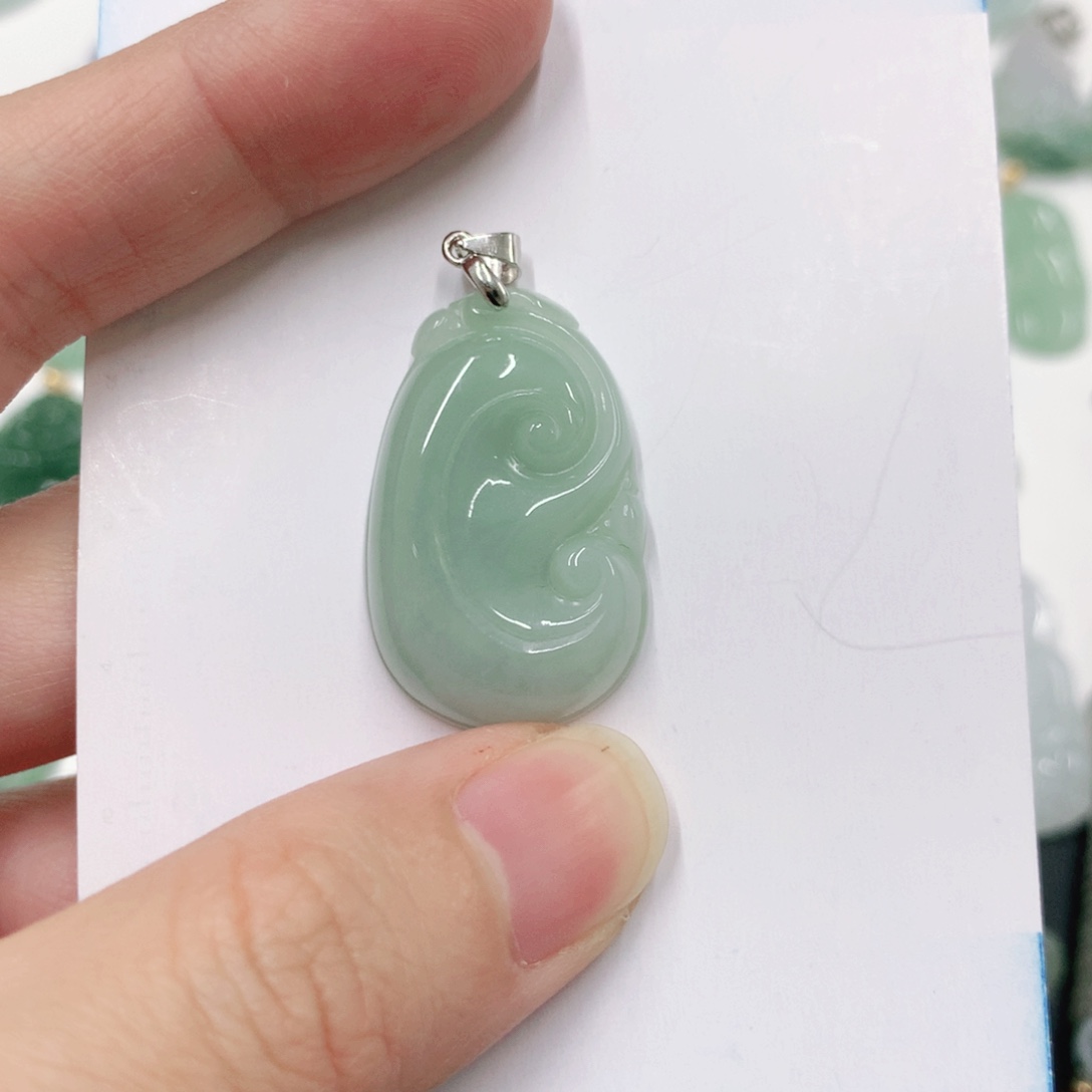 翡翠颈饰未镶嵌1212122212