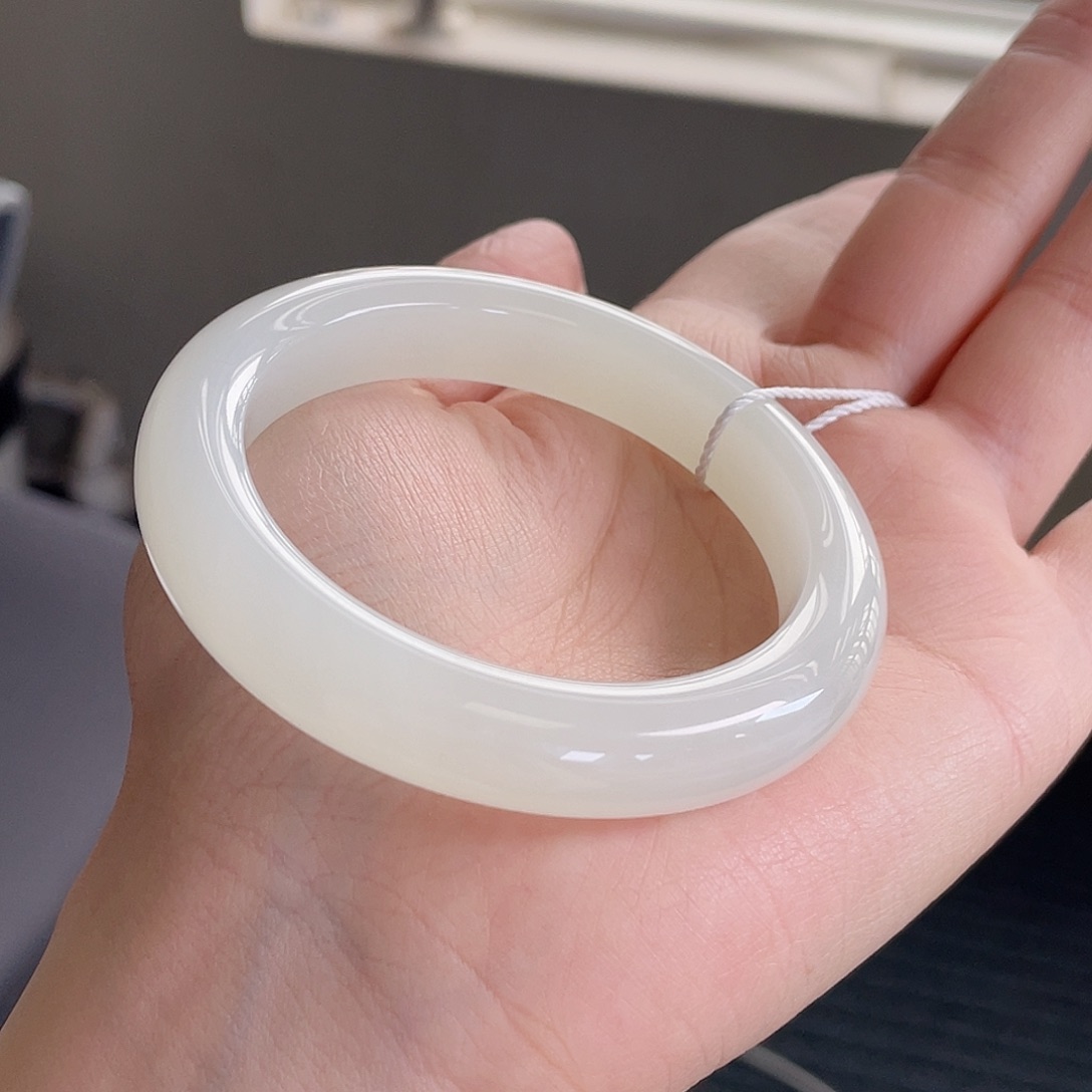 和田玉未镶嵌手镯冰荔枝，仙气飘飘