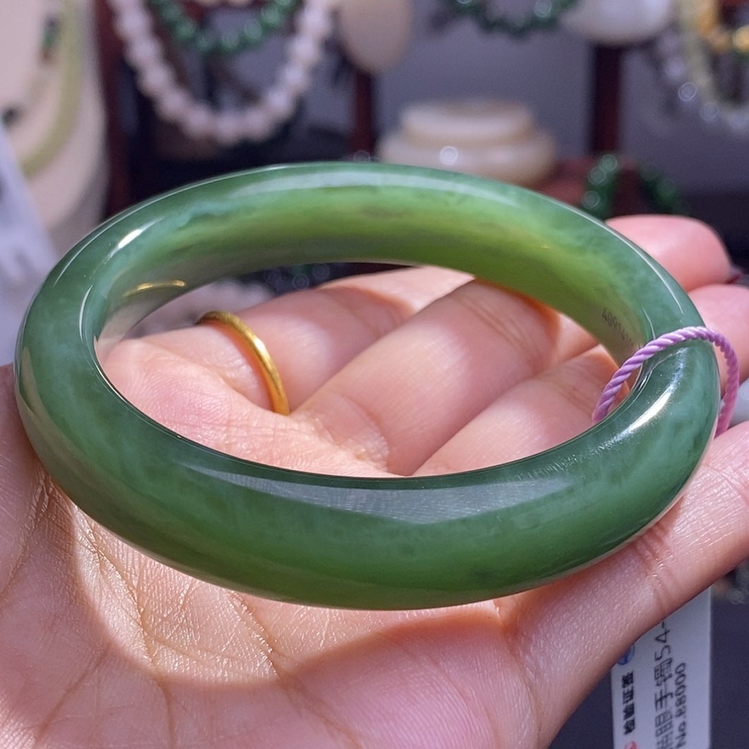 和田玉毕业级老矿料碧玉猫眼手镯56未镶嵌