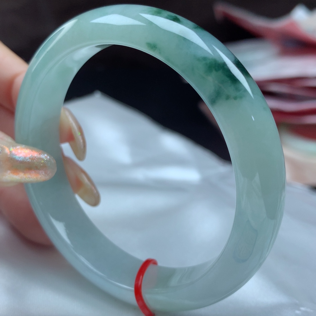 翡翠手镯未镶嵌唯*96741，