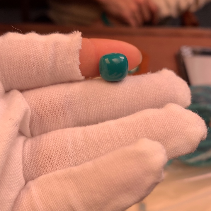 绿松石配饰未镶嵌吱***?822