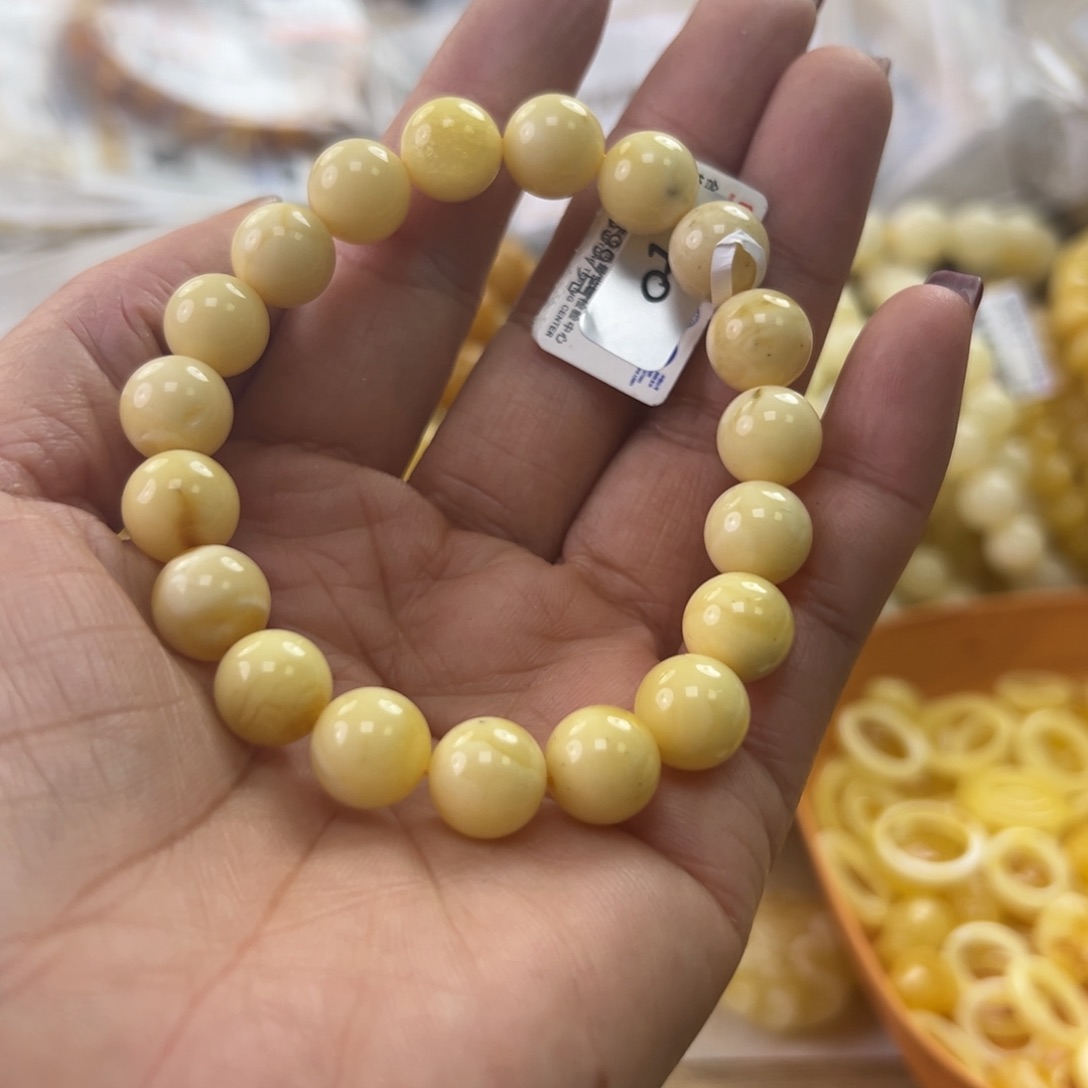 琥珀珠宝奇石未镶嵌