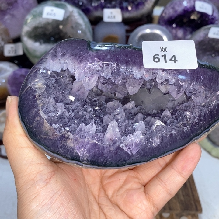 未镶嵌大型摆件（非配饰）水晶方解石