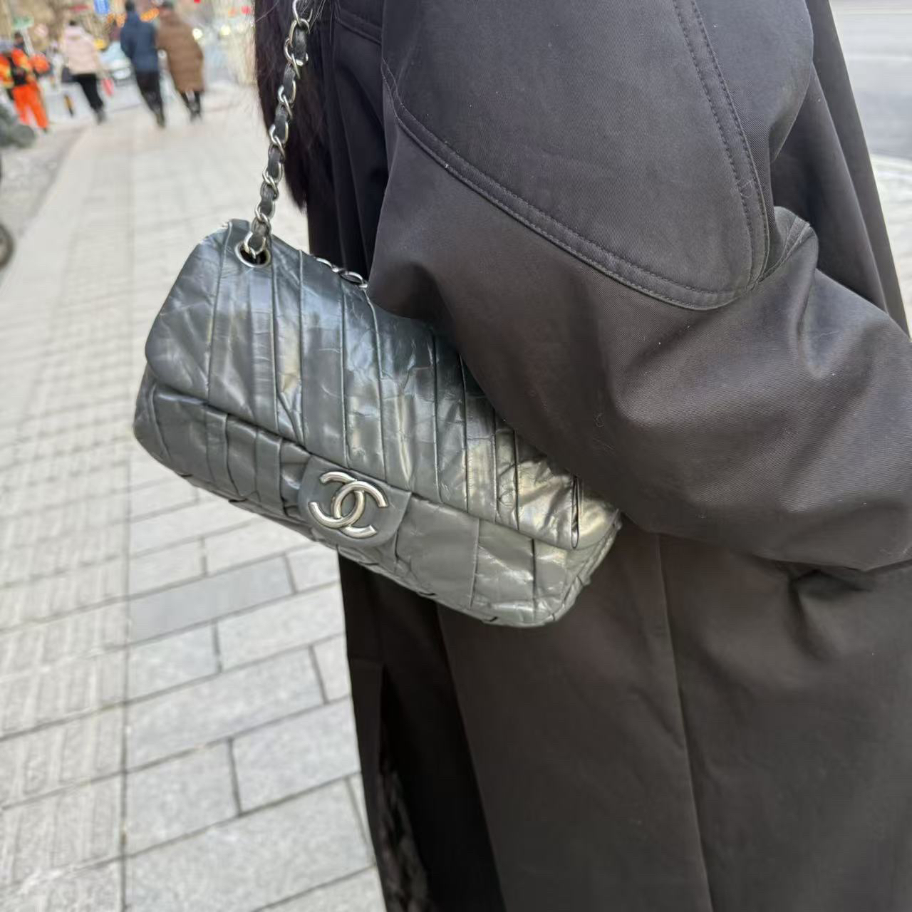 95新 Chanel/香奈儿 Chanel cf褶皱油蜡皮单肩包石板灰