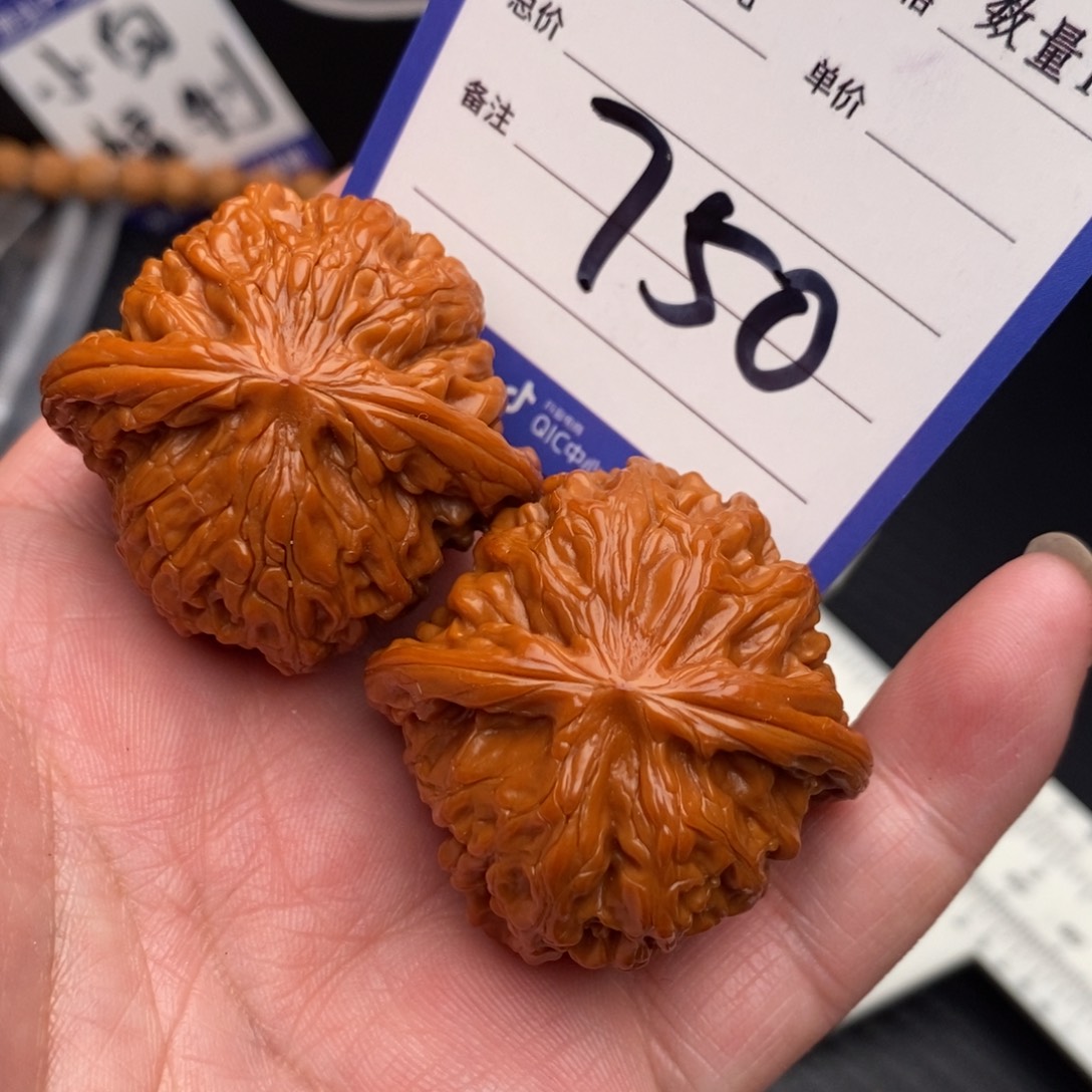 把件桃核磨盘40mom