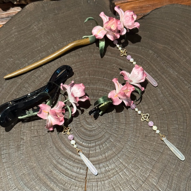 粉鸢尾发簪/边夹/懒人夹 非遗绒花纯手工饰品（预售）