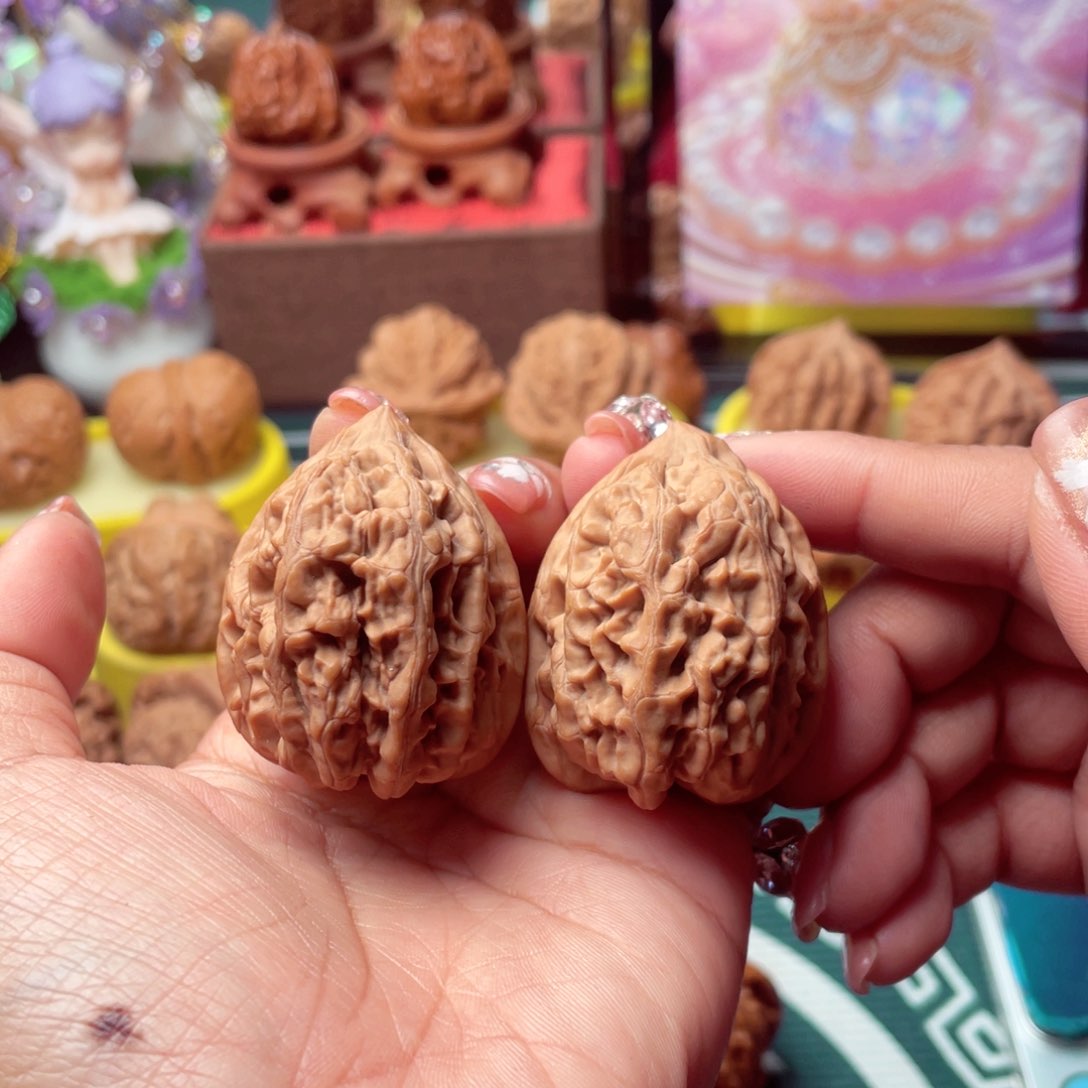 【闪购商品】文玩核桃把件平谷火苗43