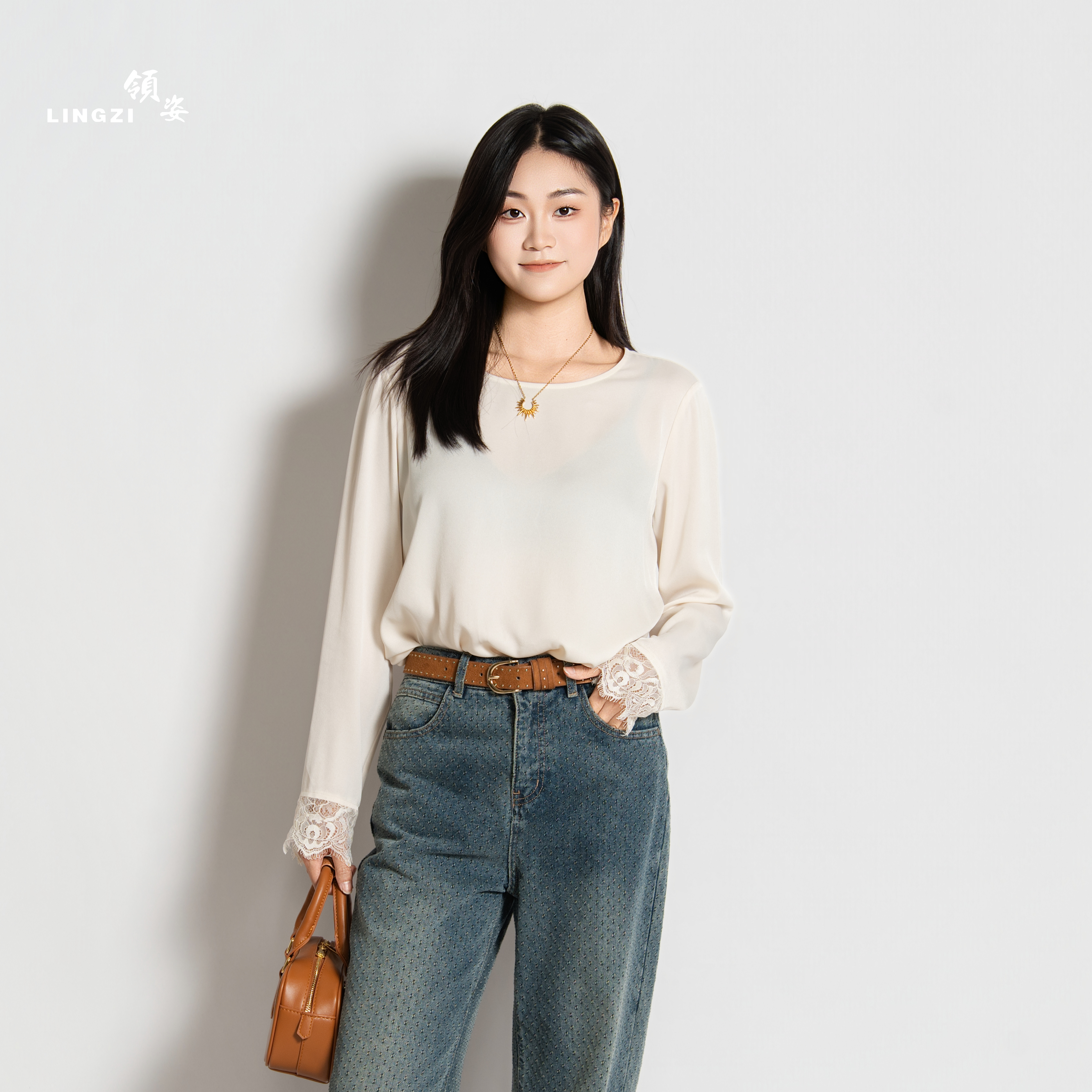 LINGZI/领姿 休闲轻职风蕾丝纯色提花长袖小衫3101280