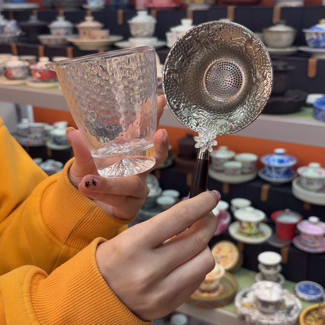 我是小女孩你怎么能把