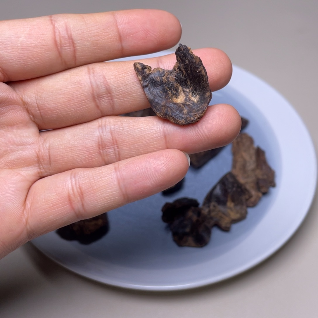 香榧木海南竹木根雕木料1.2克