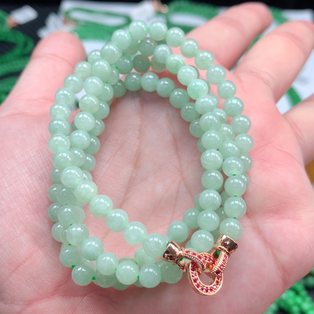 翡翠手链未镶嵌翡翠