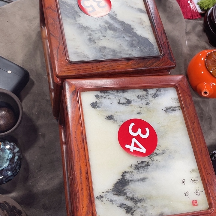 红木底座工艺品紫砂红木底座工艺品2个