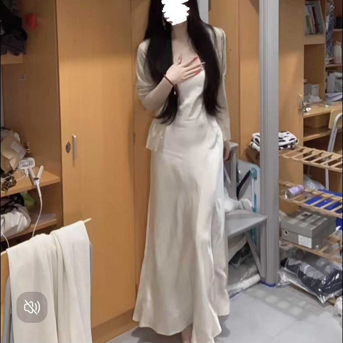 [胖鹅张]缎面吊带连衣裙/针织外搭 #1326[实物以直播间展示为准]