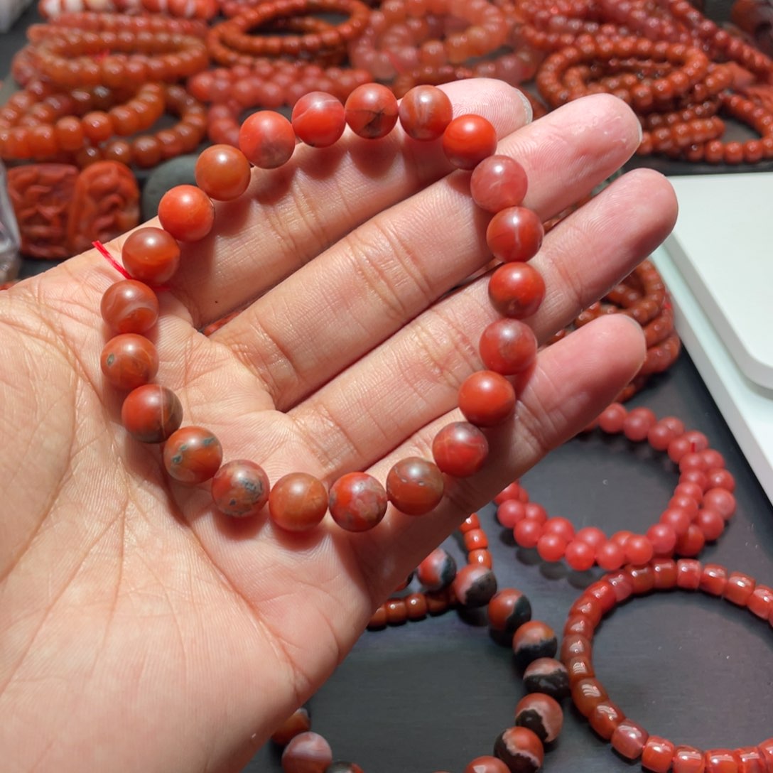 南红玛瑙手链未镶嵌