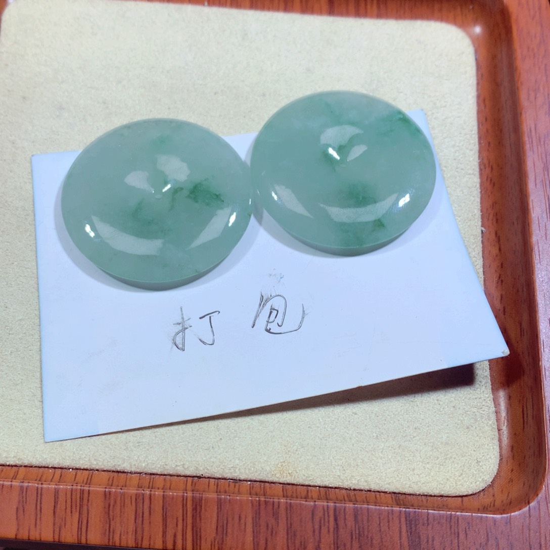 翡翠颈饰未镶嵌缅甸翡翠