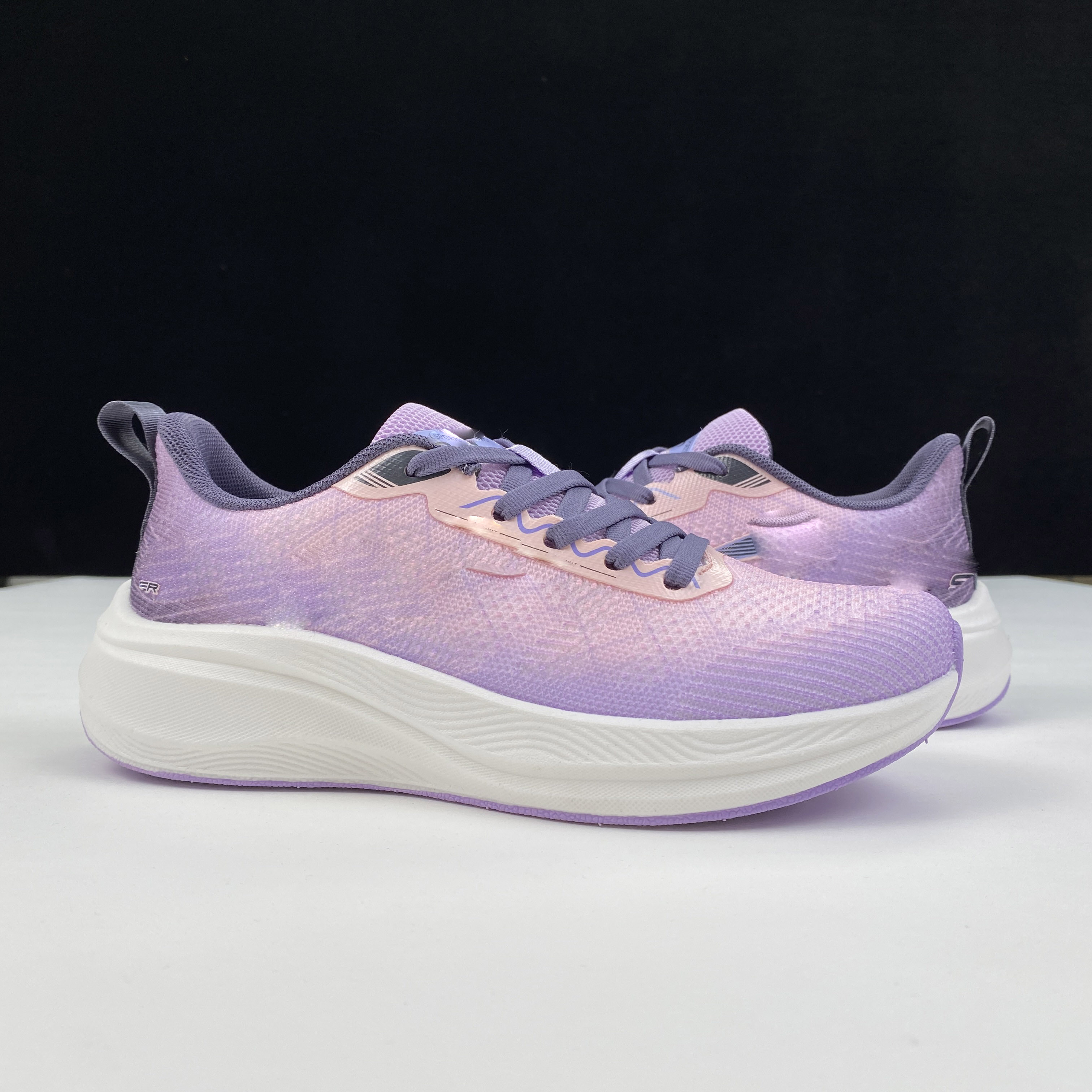 女鞋夏季单网跑步鞋厚底透气休闲鞋耐磨防滑运动鞋25129