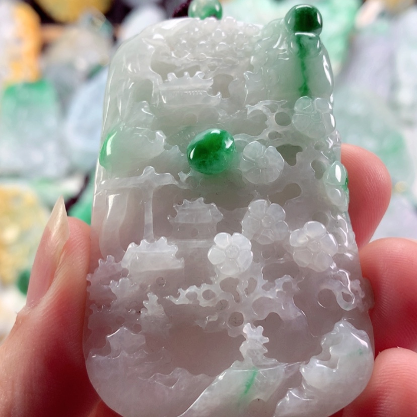 【闪购商品】翡翠吊坠(不含链)未镶嵌