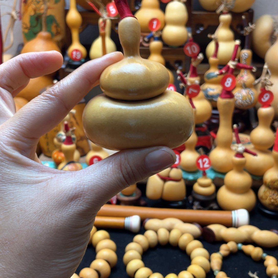 爆***弟大自然的秘密是什么呢笑而不自知